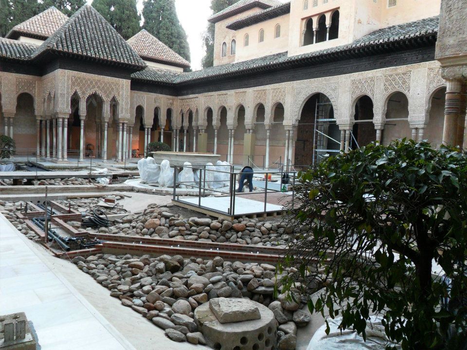 alhambralions
